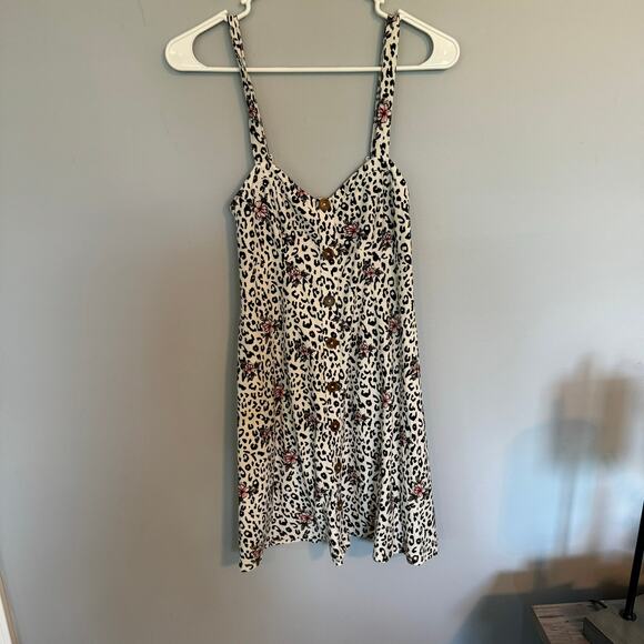 No Boundaries Leopard Print Button Down Dress Size Medium / 7 - 9 - Picture 1 of 8